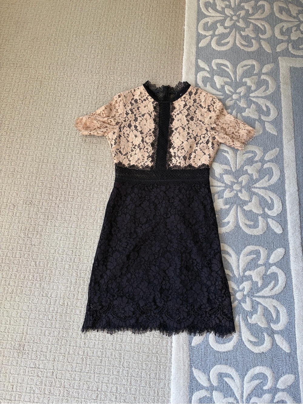 Molly Bracken Two-Tone Lace Dress in Beige and Black